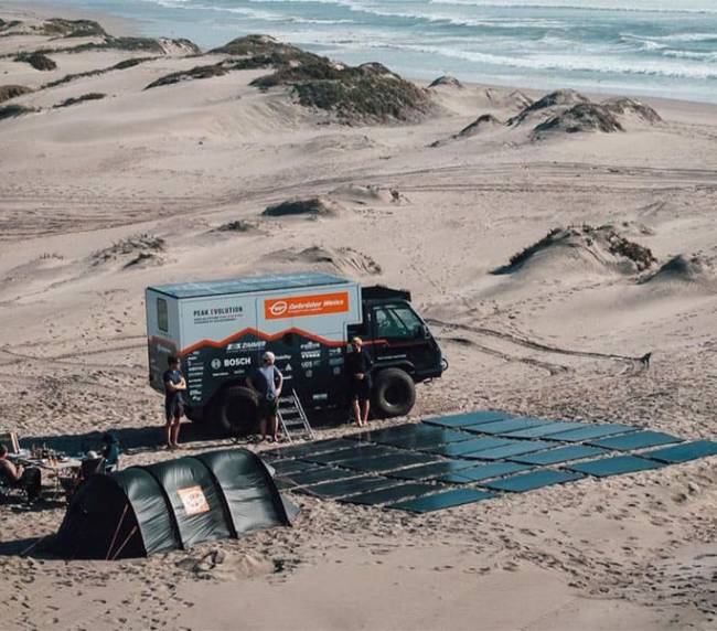 Peak Evolution, truck in the sand